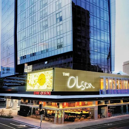 The Olsen Melbourne Art Series-2